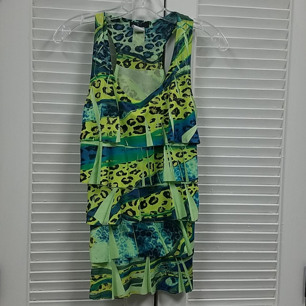 Sleeveless blouse